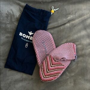 Bombas Women's Slippers in Pink and Red Chevron